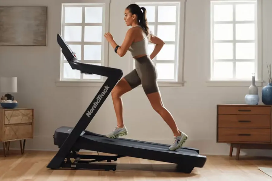 NordicTrack EXP 10i Treadmill (DEMO) (IN-STORE SPECIAL), Sit Ups,Push Ups, Leg Machines, Manual treadmill