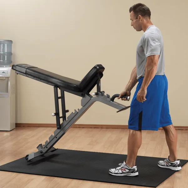 SFID325 Pro Club-Line FID, Single Stations, Bowflex SelectTech dumbbells