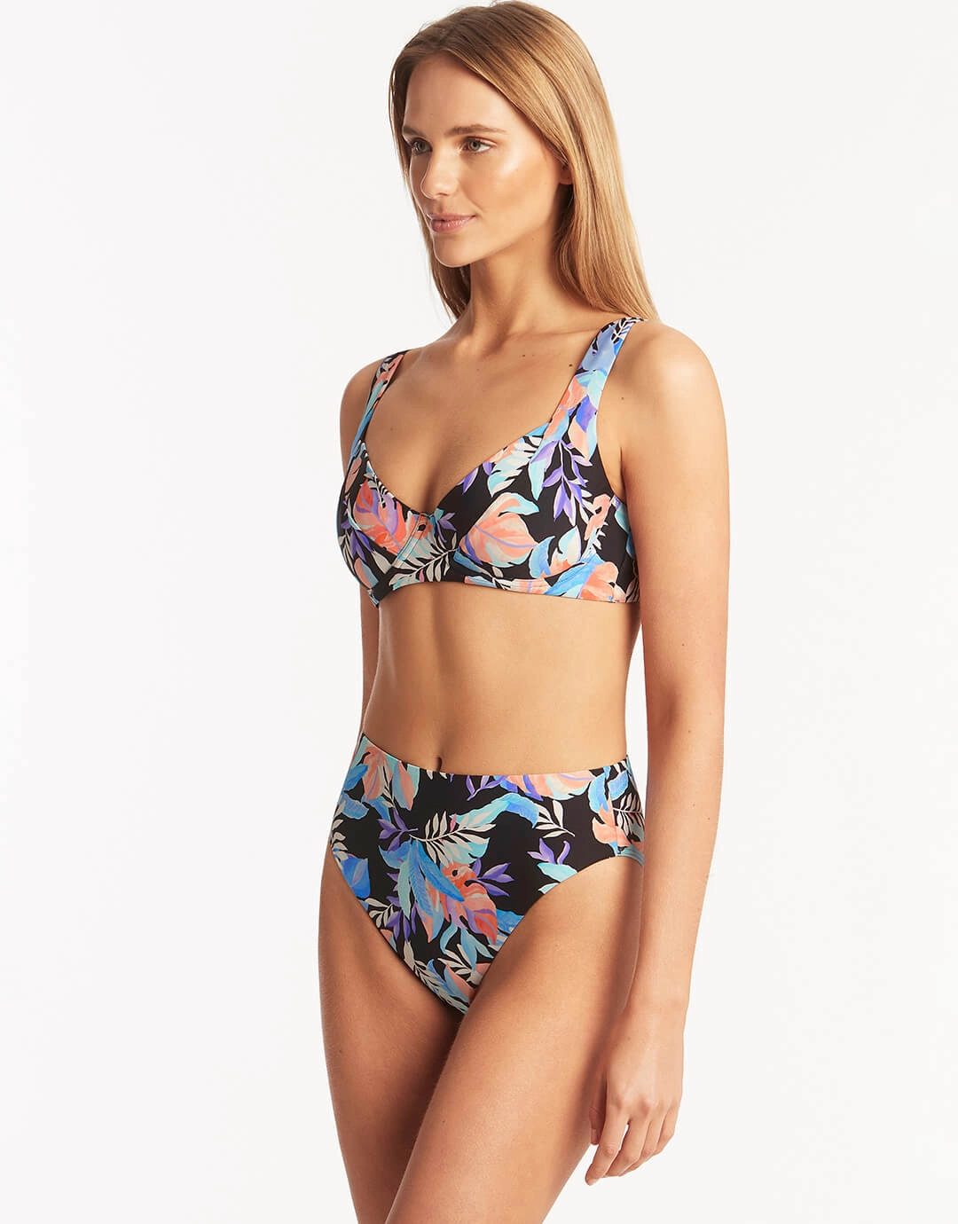 Botanica Underwired C/D Cup Bikini Top - Black