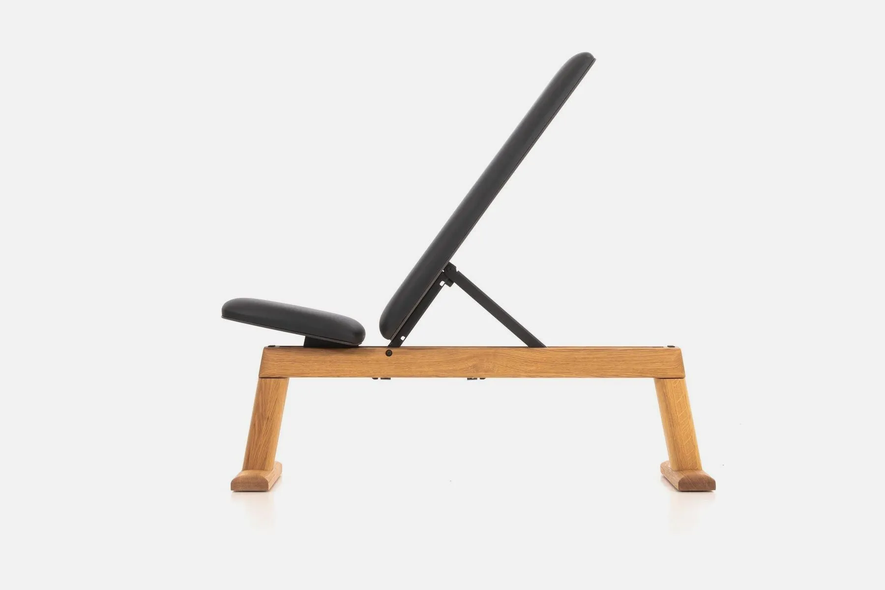 NOHrD Weight Bench Genuine Leather, Smart home gym