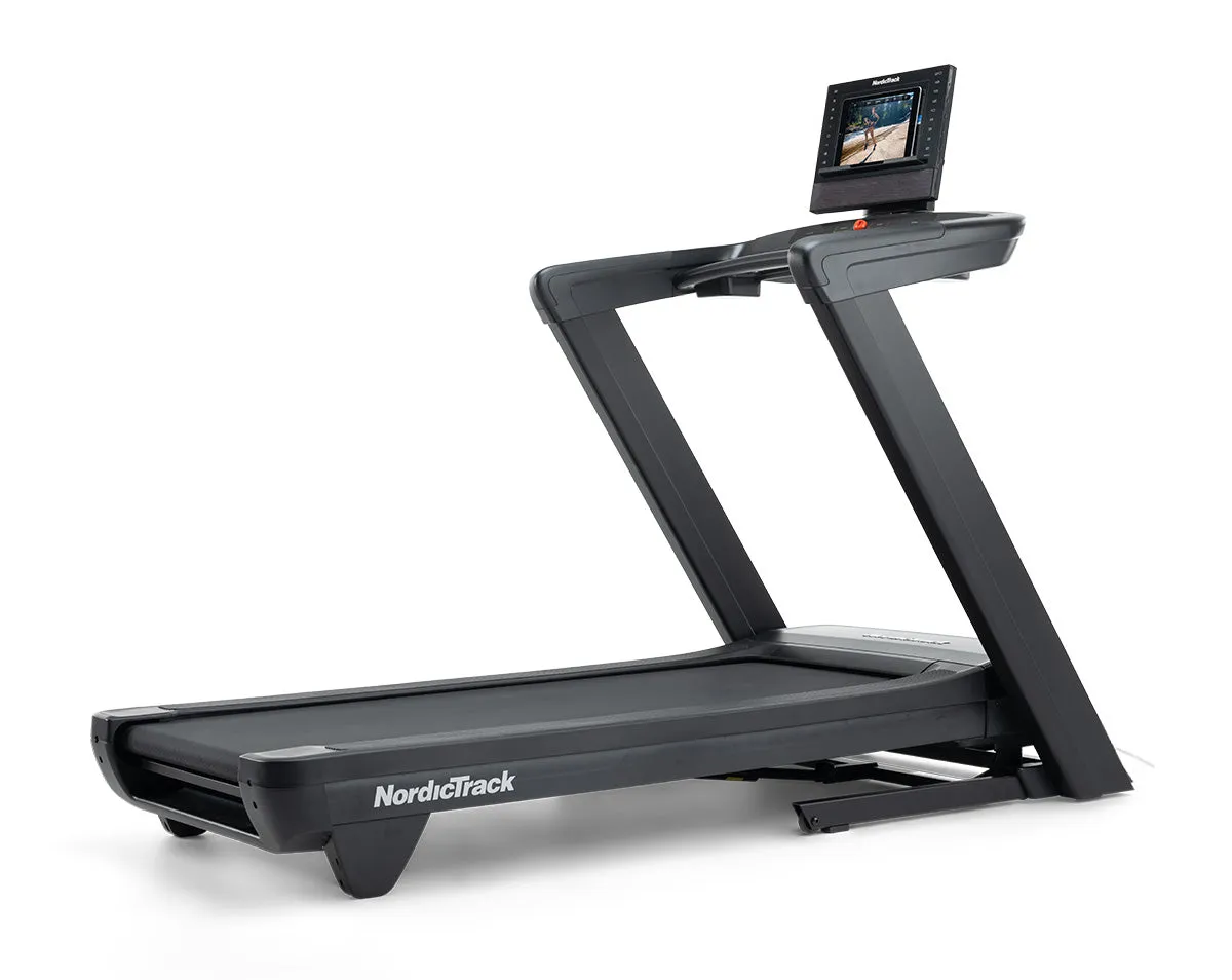 NordicTrack Commercial LE Treadmill, Gym shorts with pockets, Multi Gyms