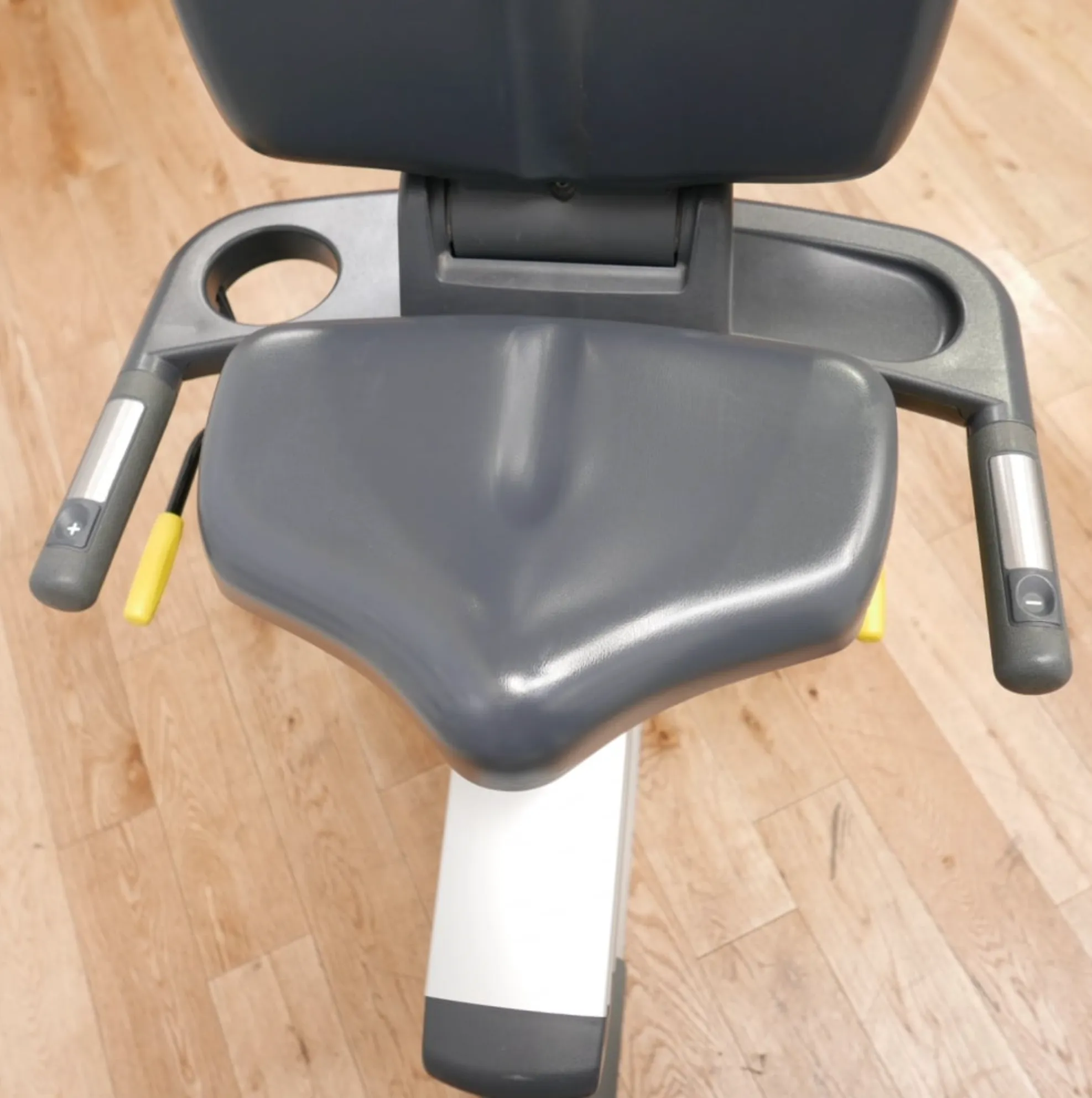 Refurbished Technogym Excite  Visio Recumbent Bike, Portable pull up bar, Compression Boots, Sit Ups,Push Ups