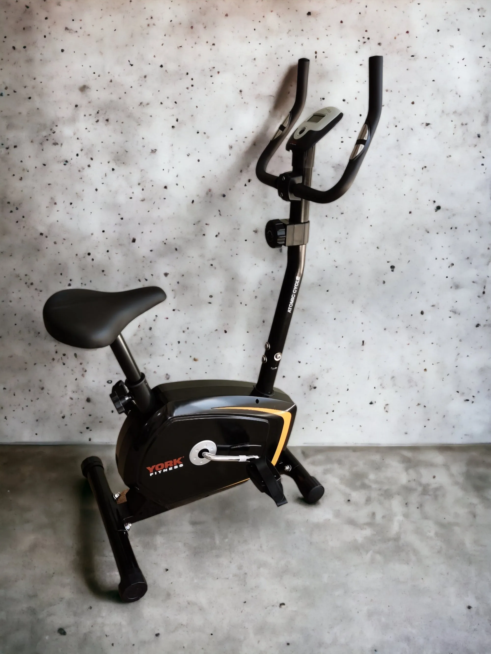 York Atomic Exercise Cycle, Leg press machine, Fitness tracker watch