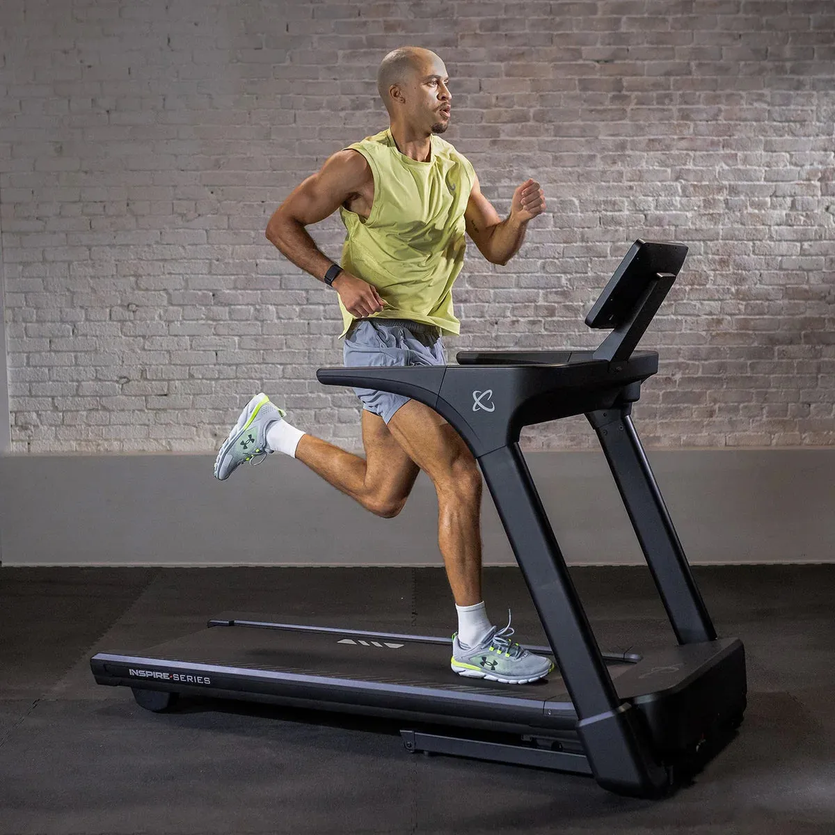 Inspire Series - T5S Treadmill with 15.6" Touchscreen, Climbing,Battle Ropes
