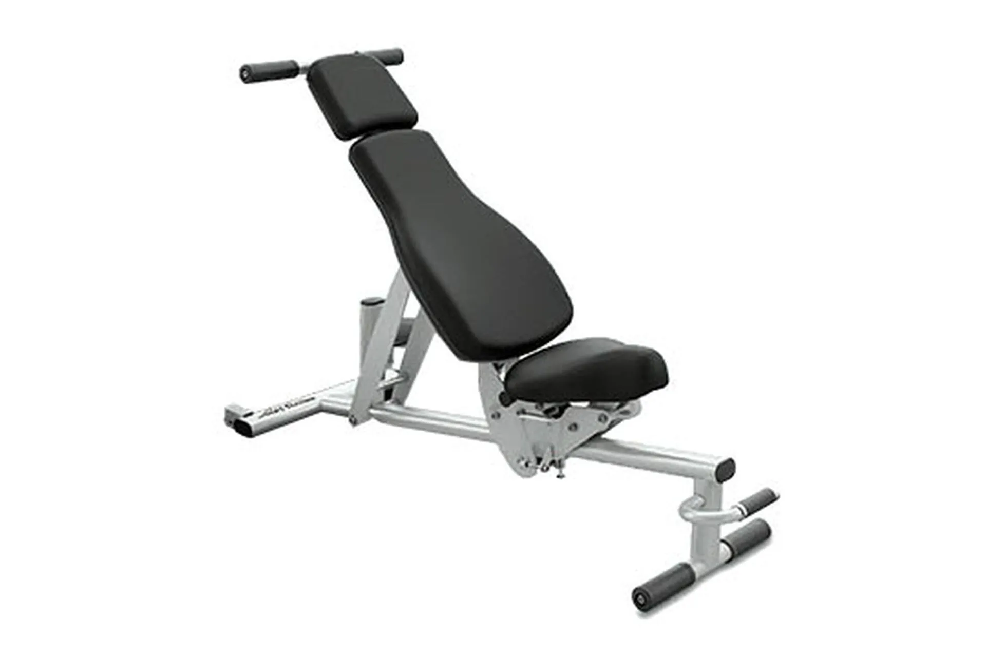 Life Fitness G7 Adjustable Bench, VO2 max monitor, Gym pulley system