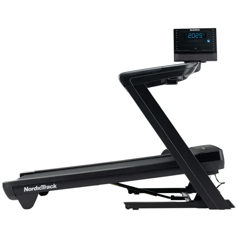 NordicTrack LE Treadmill, AI posture sensor, Ankle support brace