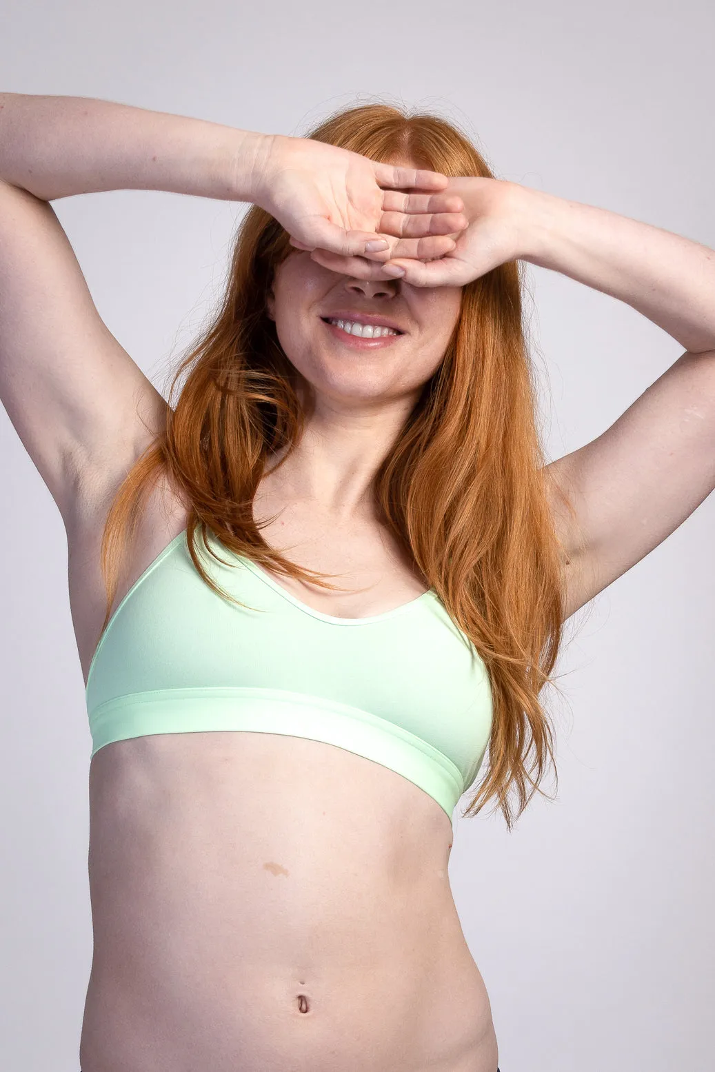 Mara Hybrid Bikini Top - Mint
