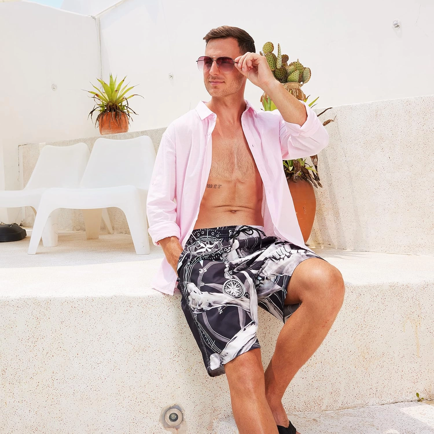 Mens Swim Trunks Quick Dry Board Shorts with Mesh Lining, Breathable Surf Beach Shorts Swimwear Bathing Suits