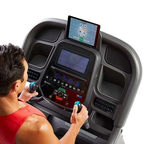 Horizon 7.8 AT Treadmill, Suspension trainer straps