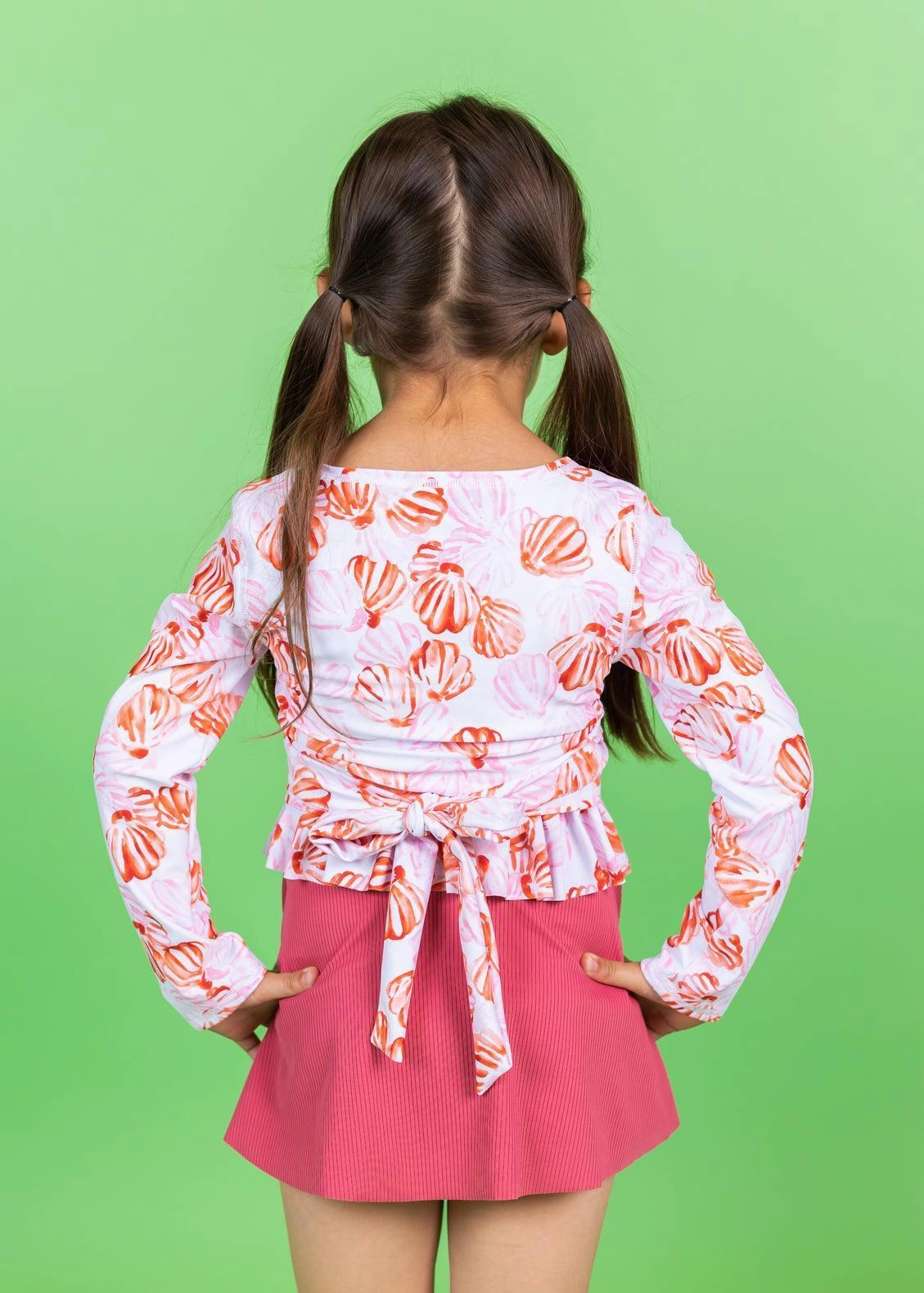 Painted Clams | Mini Wrap Top Rashguard