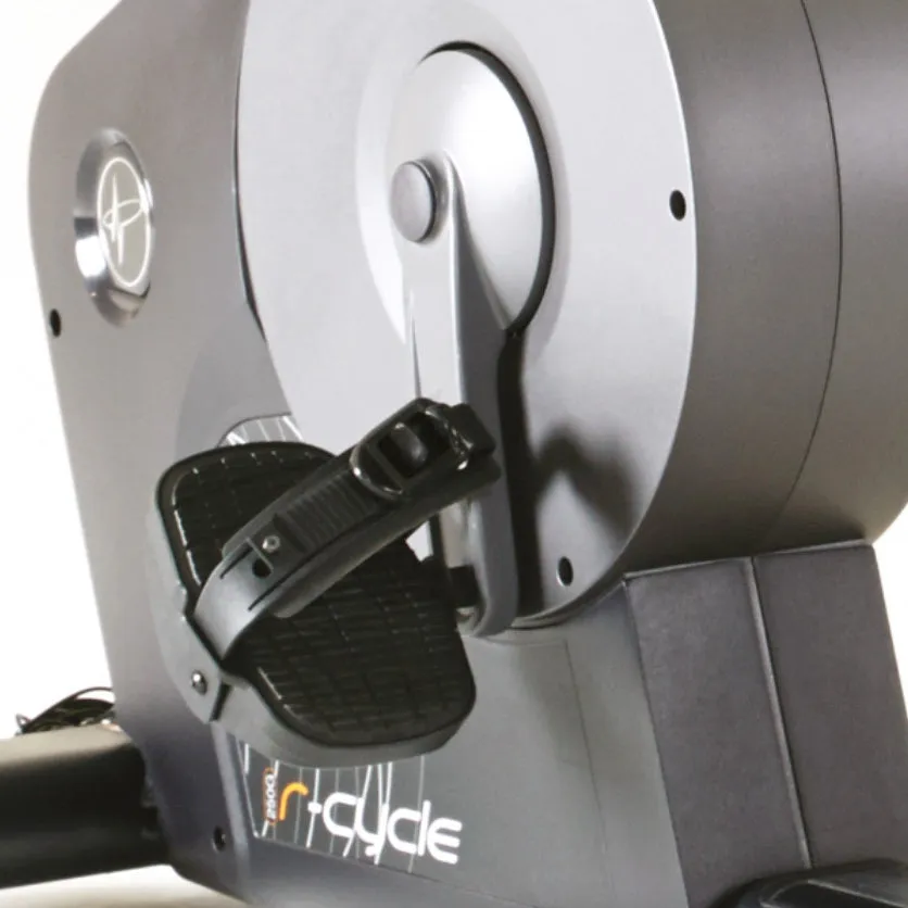 Refurbished Pulse Fitness R-Cycle 250G  Recumbent Cycle with 10 Cardio Console, Leg Machines, Assault,Air Bikes, Handles