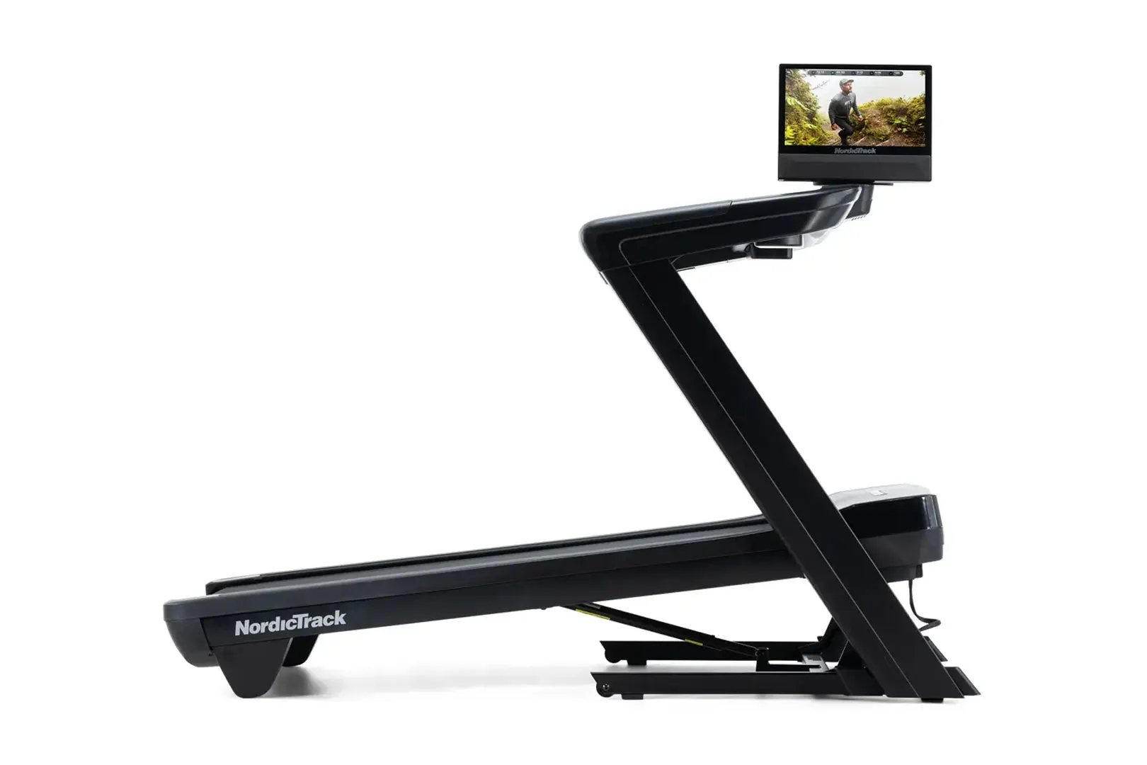 NordicTrack NEW Commercial 1750 Treadmill (SUMMER SALE), Weight Plate,Bars,Collars