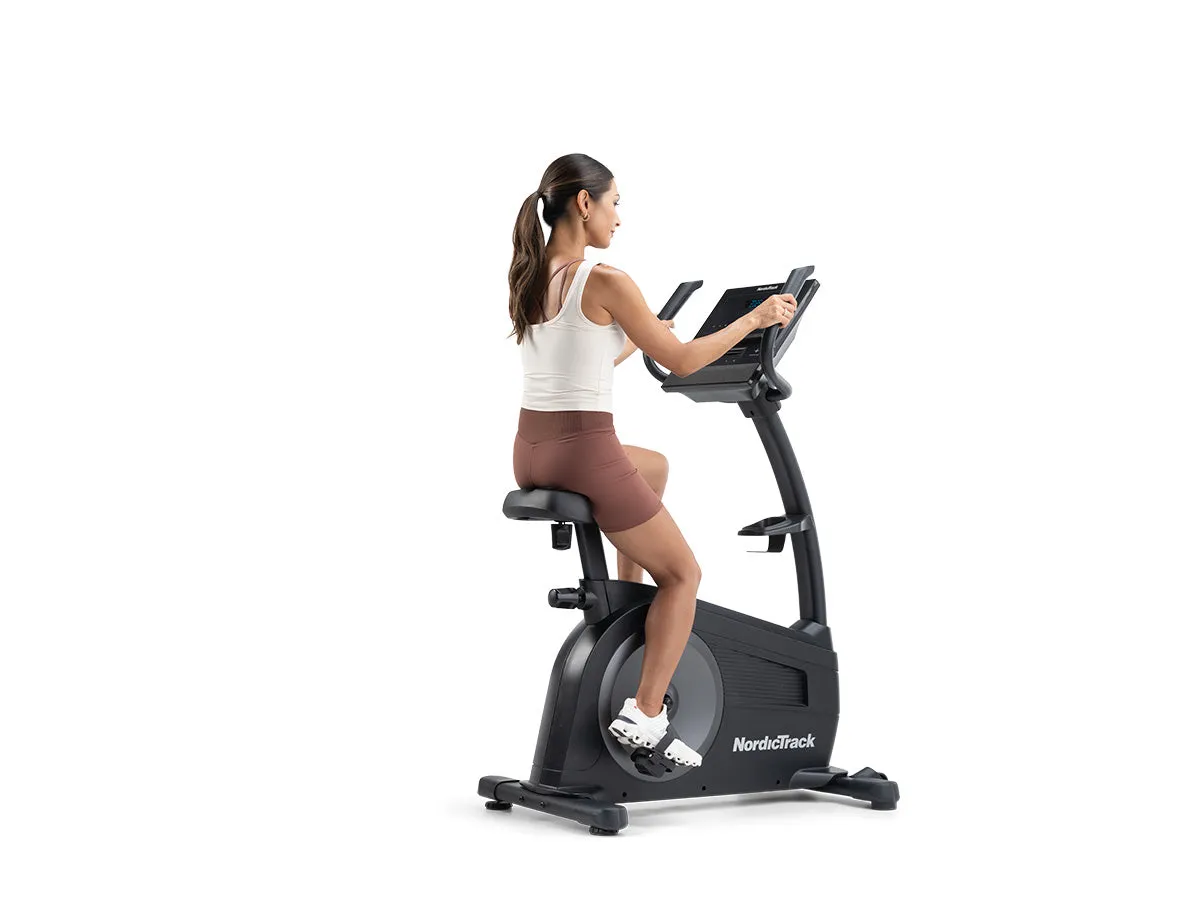 NordicTrack G LE Upright Bike, Kettlebells